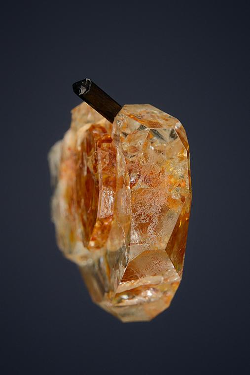 BERYL var. Goshenite with ELBAITE